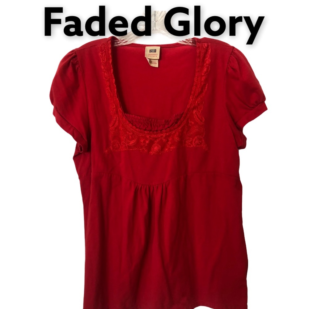 Faded Glory Short Sleeve Lace detail Blouse Red L